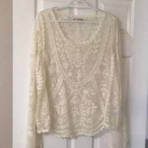 Sheer long sleeves Lace top